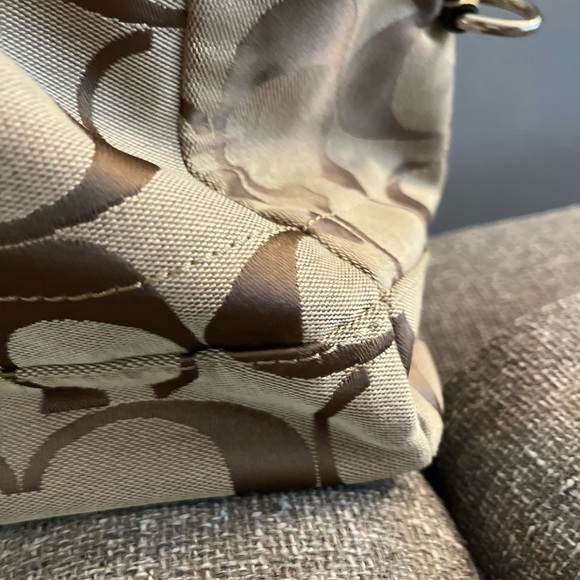 Coach duffel bag Patterned Women's Bag - Picture 4 of 14